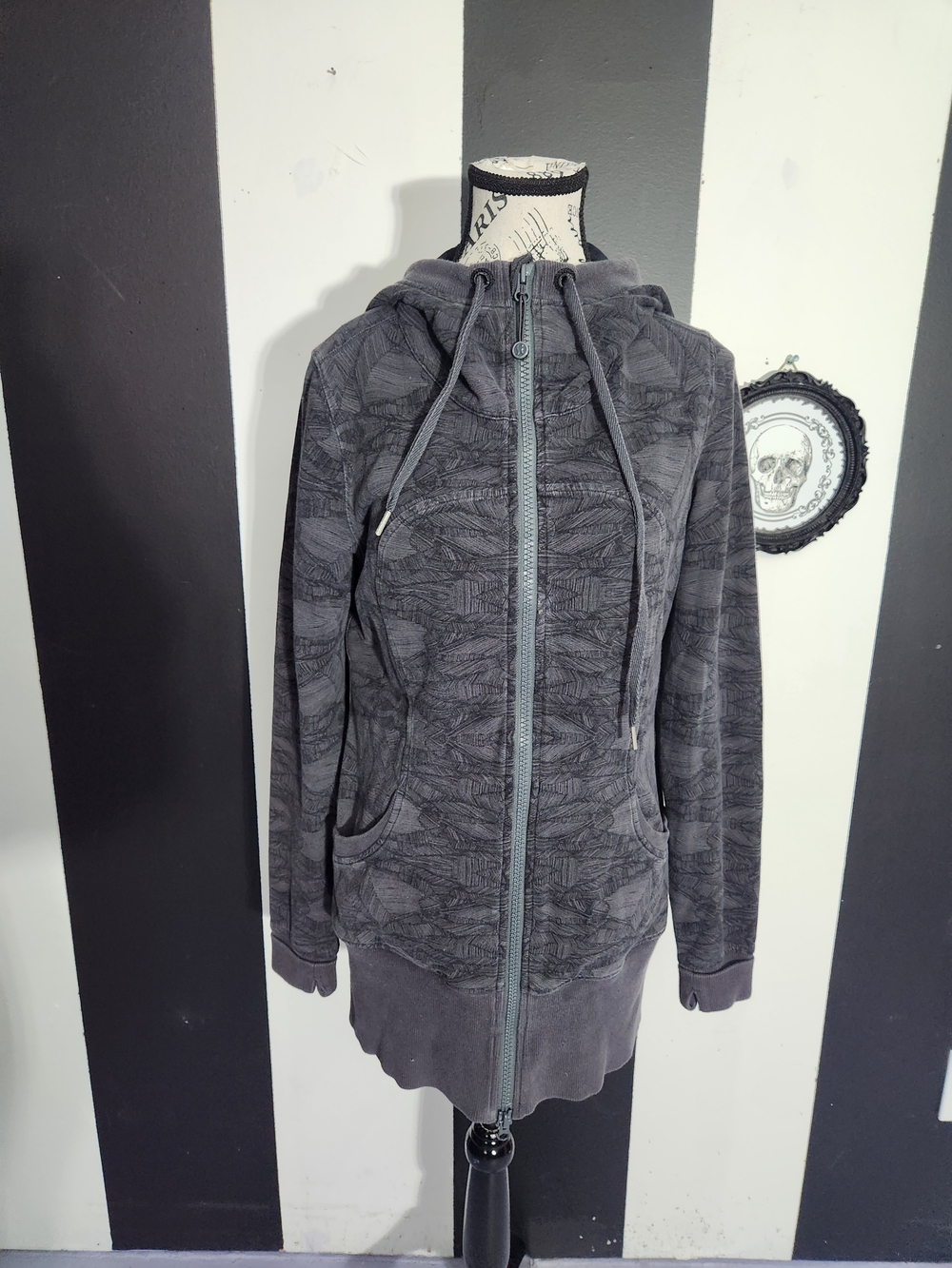lululemon athletica Dark Gray Zip-Up Hooded Sweatshirt